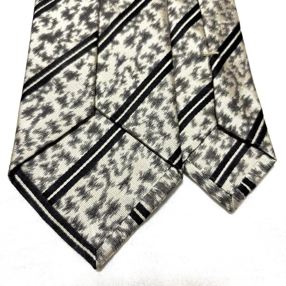 新品　PRADA プラダ　ネクタイ　豹柄　ストライプ　肉厚　箱付