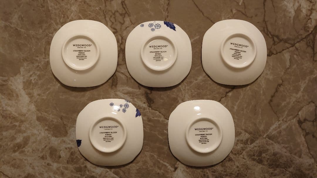 【こだますいか】ウエッジウッド ストロベリー ＋ ブルーウィロー