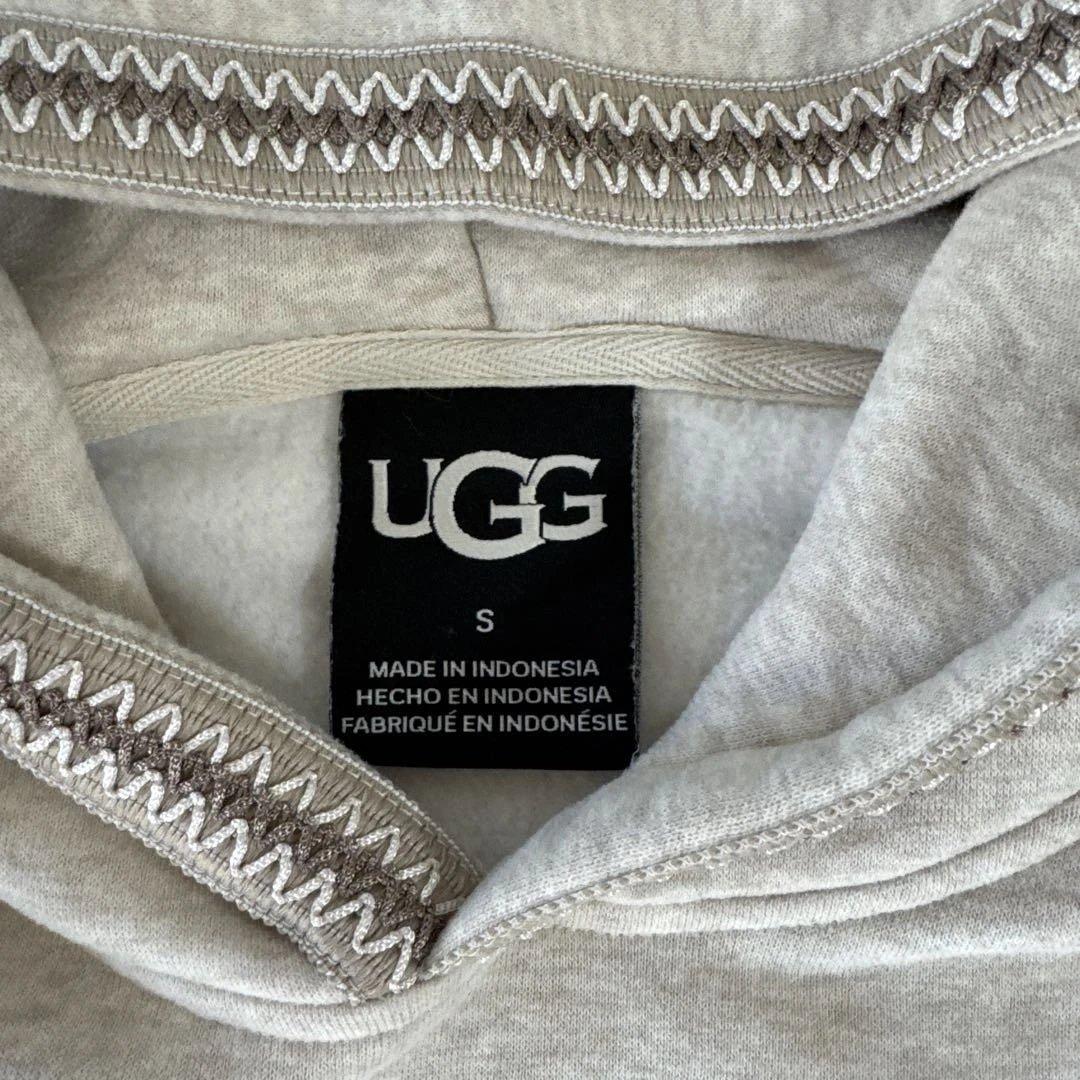 UGG アグ パーカー白 タスマンフーディ