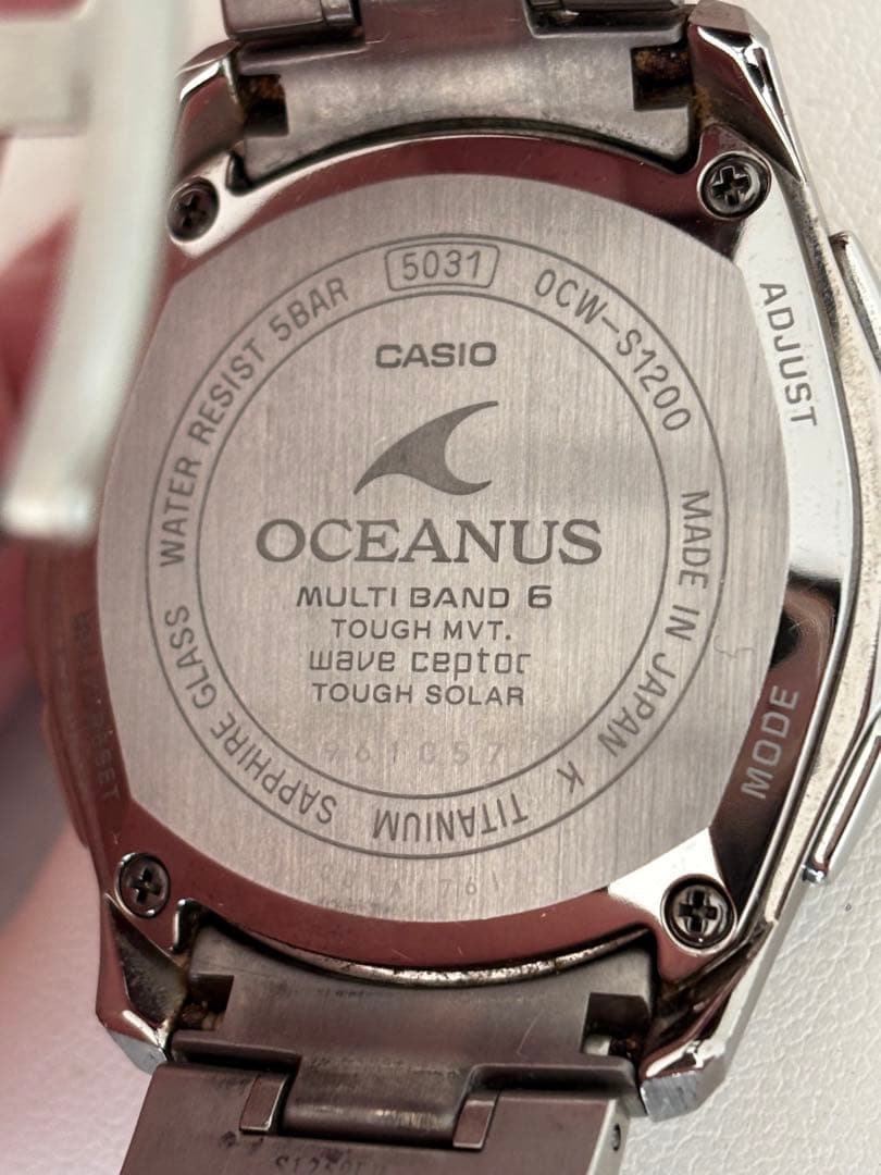 カシオ OCEANUS OCW‑S1200 マンタ 白蝶貝 チタン 電波ソーラー