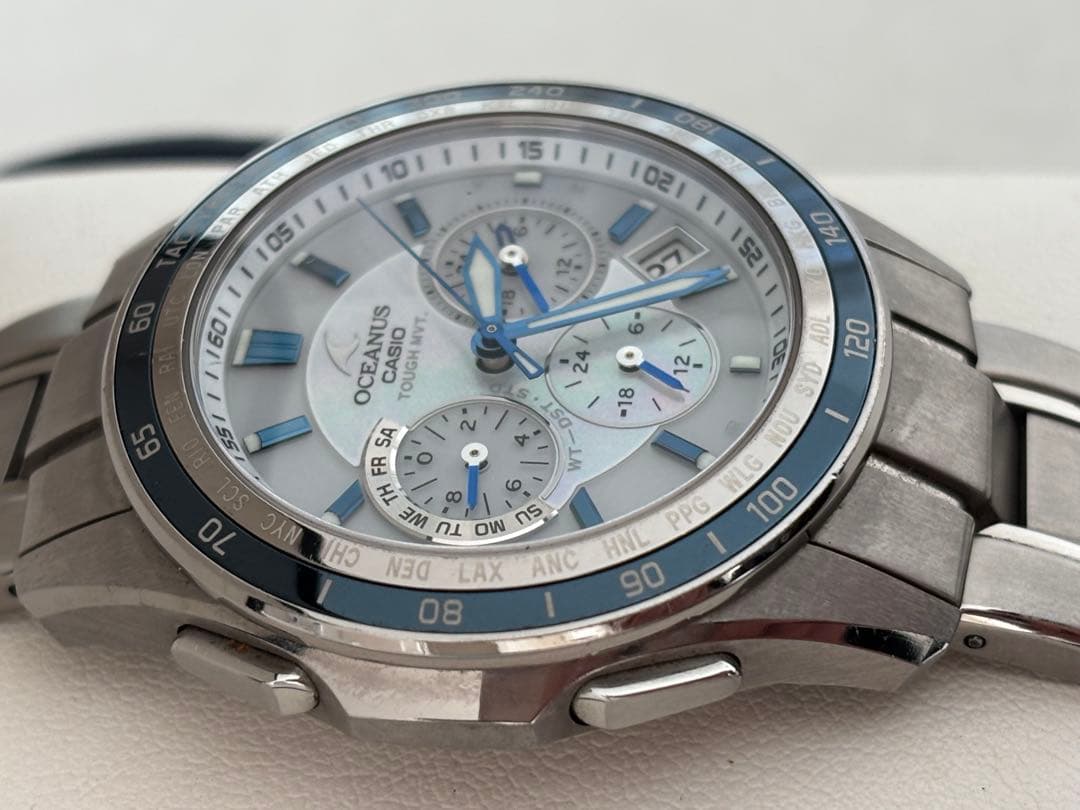 カシオ OCEANUS OCW‑S1200 マンタ 白蝶貝 チタン 電波ソーラー