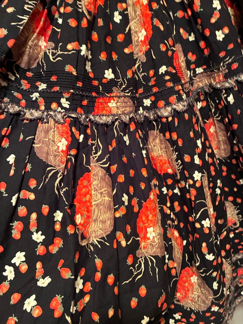 ピンクハウス　カゴいちご　ワンピース