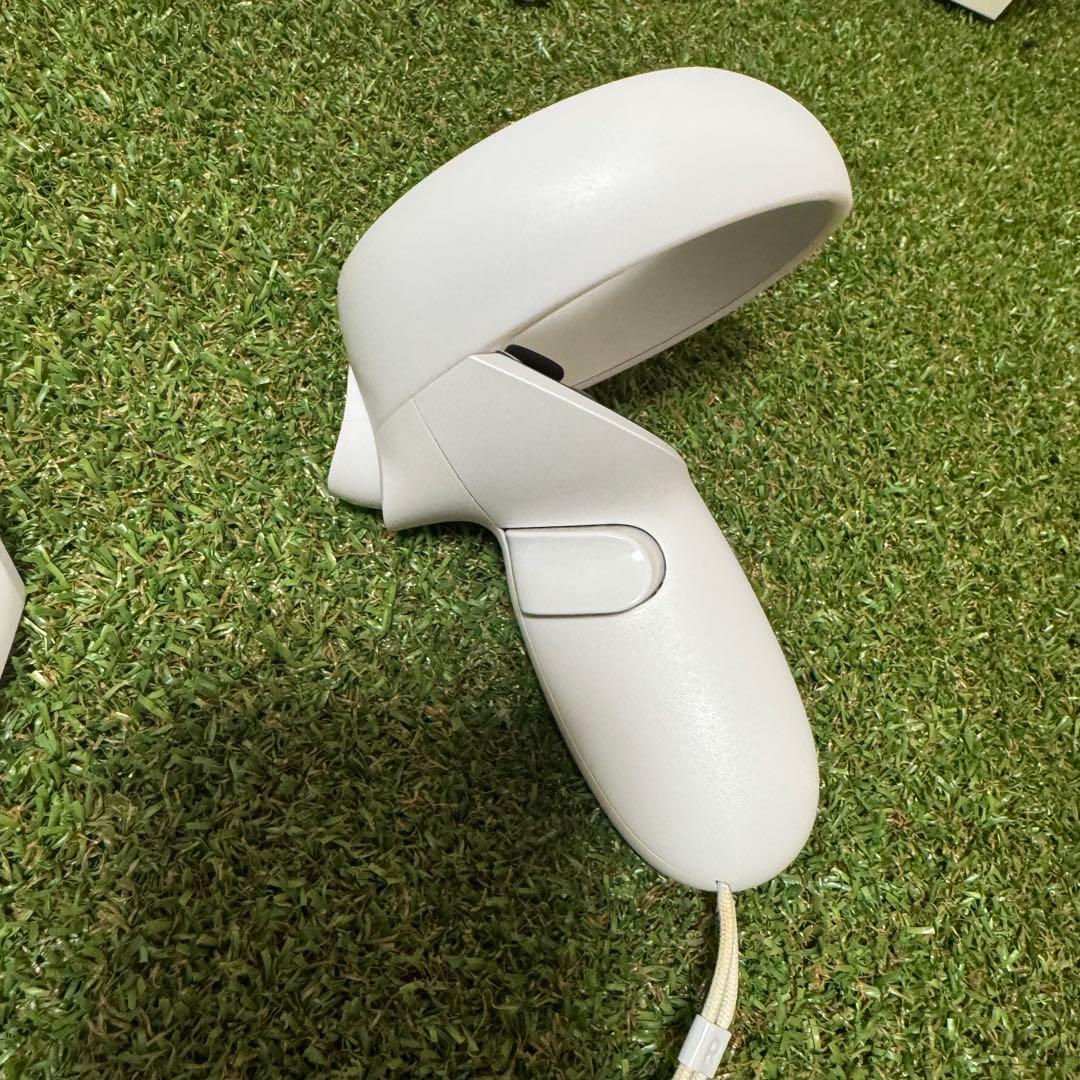   Quest 2 VRヘッドセット 64GB