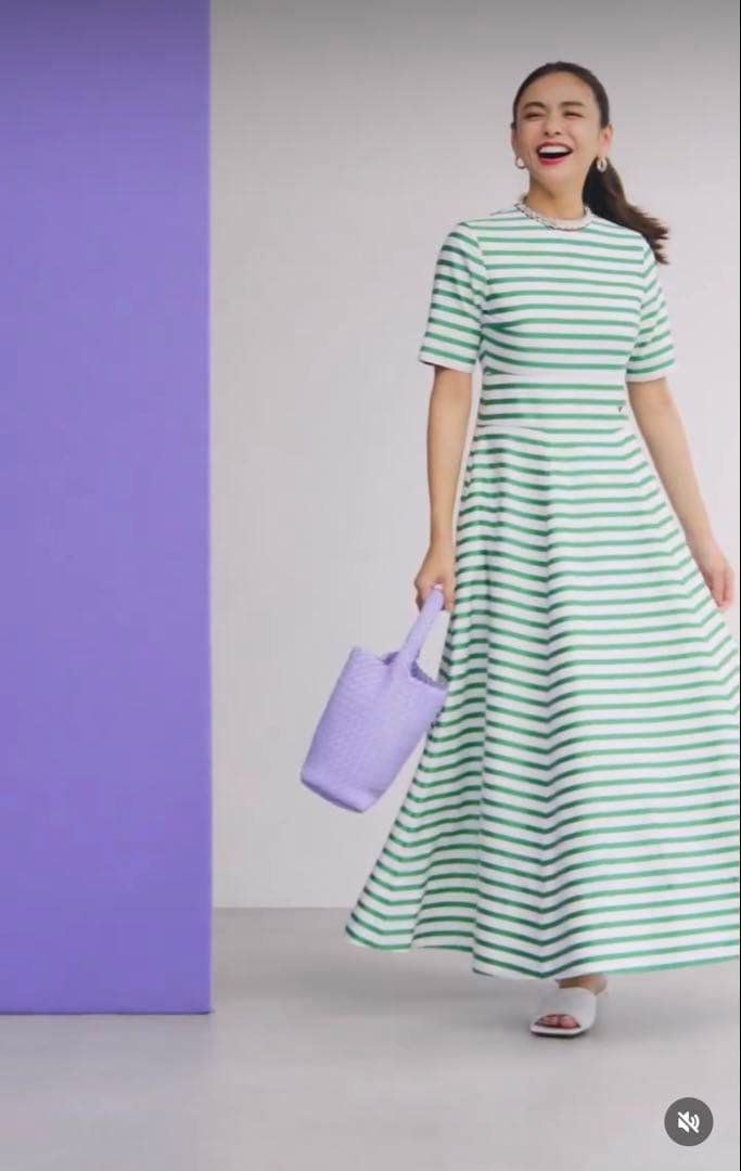 【定価¥108,900】フィット＆フレアワンピース/MADISON BLUE