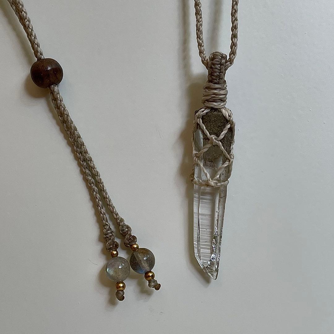 ヒマラヤ水晶 ガネッシュヒマール ＊ マクラメペンダント ネックレス 52