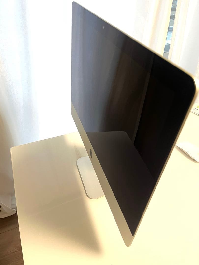 Apple iMac 21.5インチ 2019 32GB/1TB