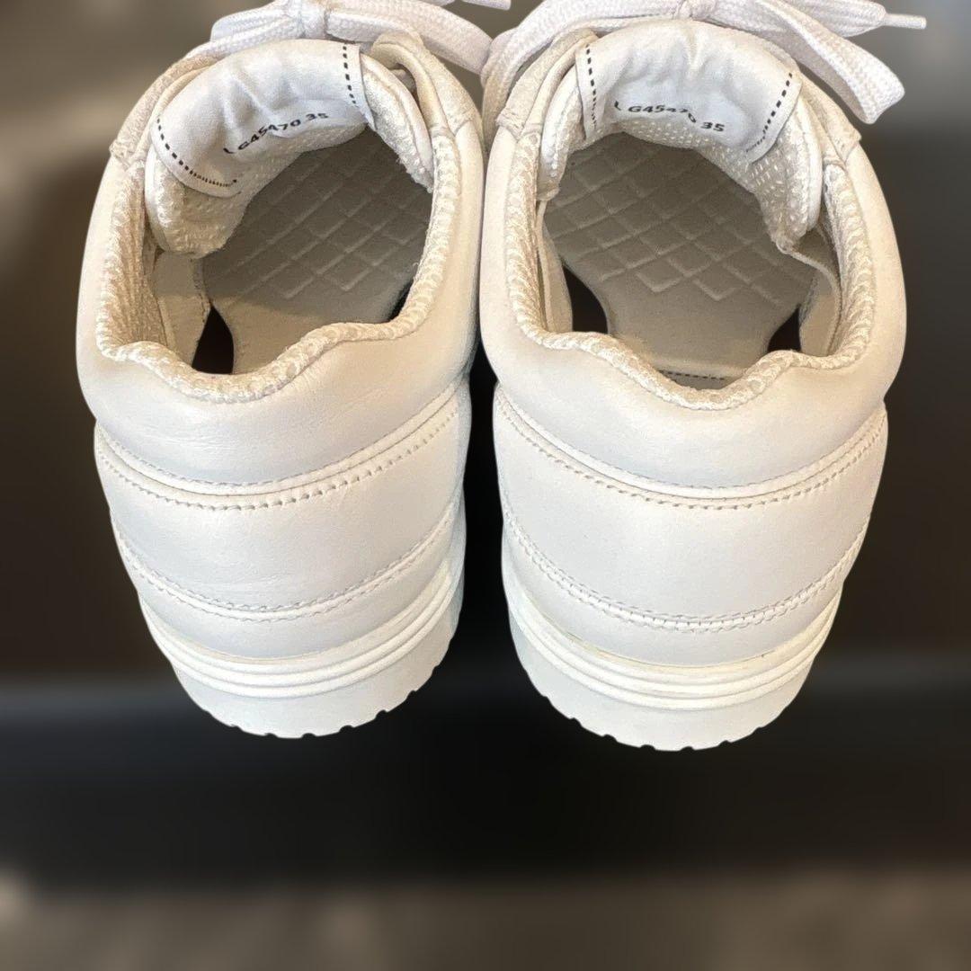 美品☆CHANEL24Cクルーズホワイトスニーカーサイズ35