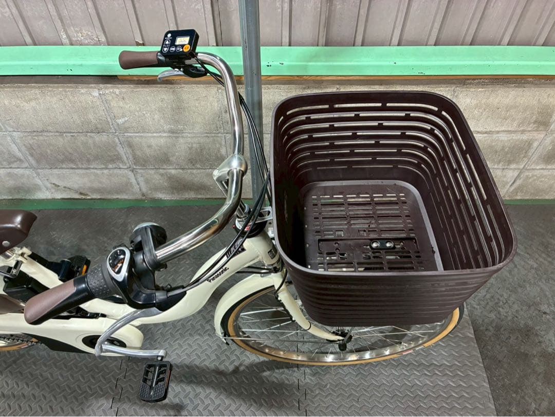 №8683 電動自転車 パナソニック　ビビSL 26インチ ホワイト✨極上美品✨