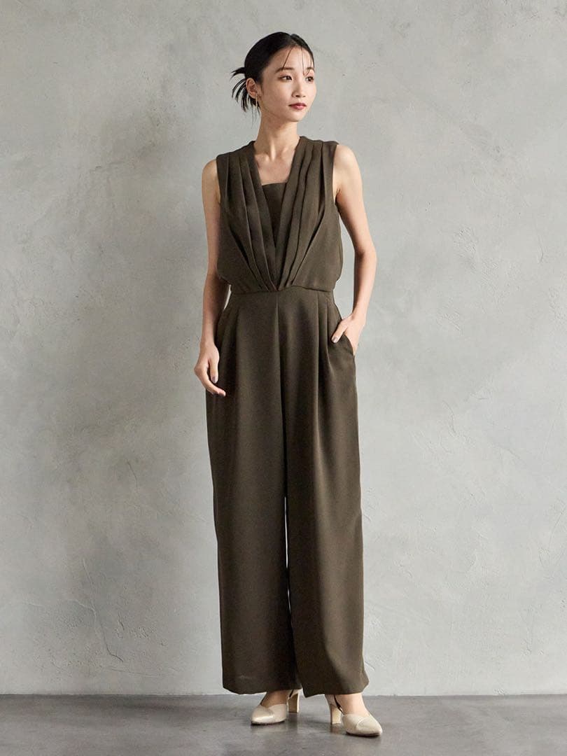 ストレートパンツオールインワン　AIMER