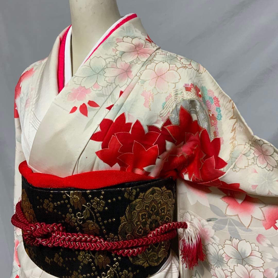 【トールサイズ】　金駒刺繍に刺繍　楓文様　振り袖　単品(正絹) No.C05