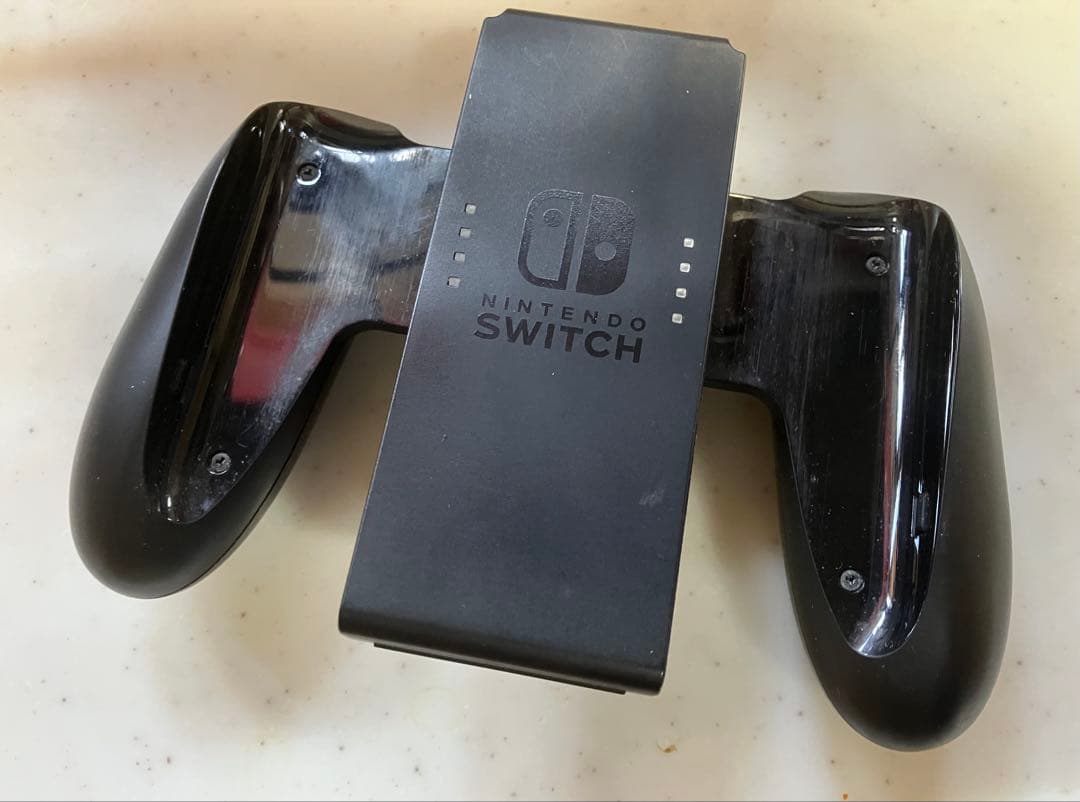 Switch Nintendo Switch 本体　中古　HDMIケーブルなし