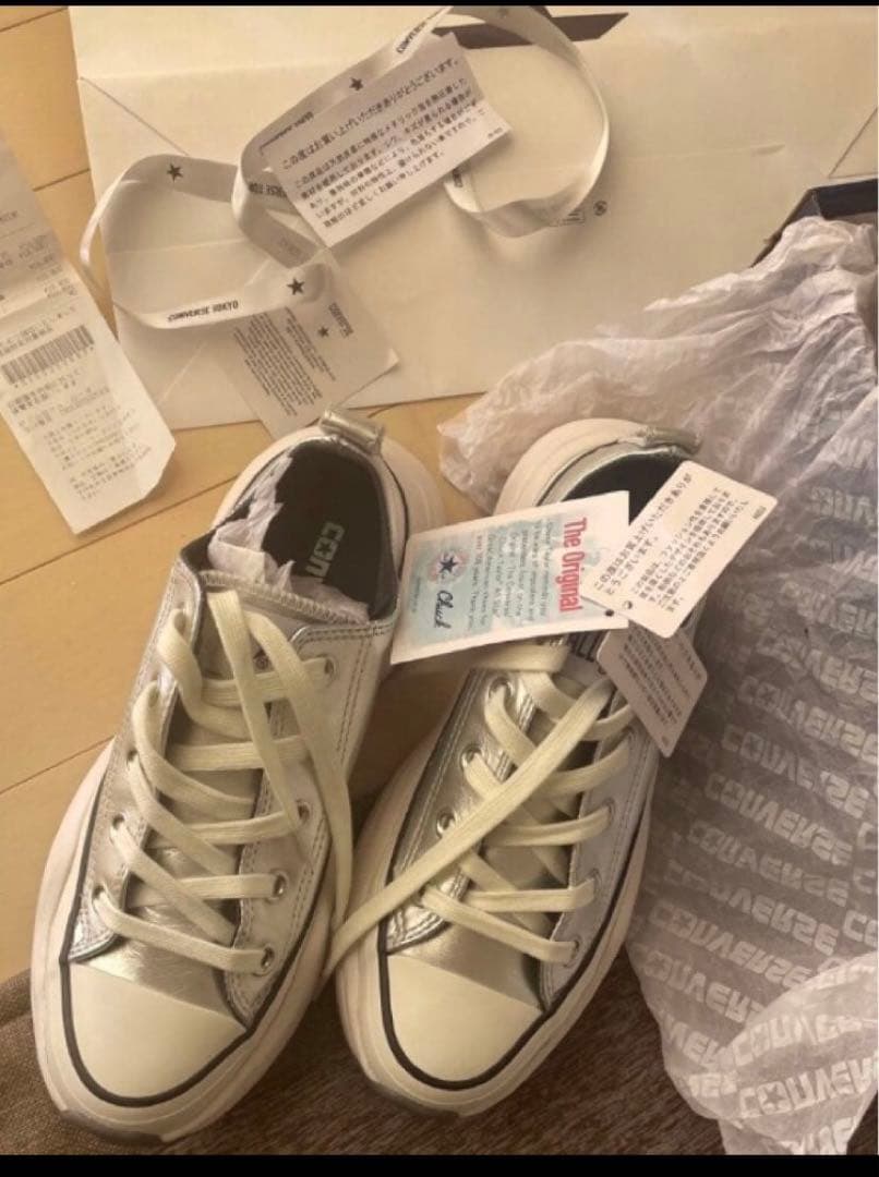 新作コンバース 厚底スニーカー オールスター新品未使用　箱袋レシートクリスマスに
