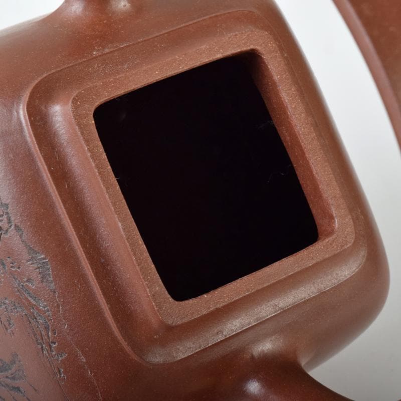 pretty　中国　紫砂朱泥　山水文　四方急須　茶壷　在銘　V　R8216