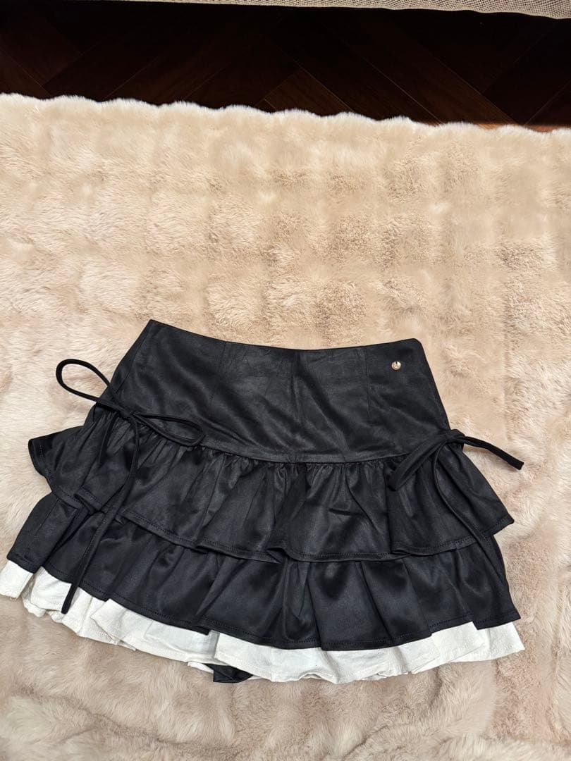 【残り1点】andmary Mel gather skirt black S