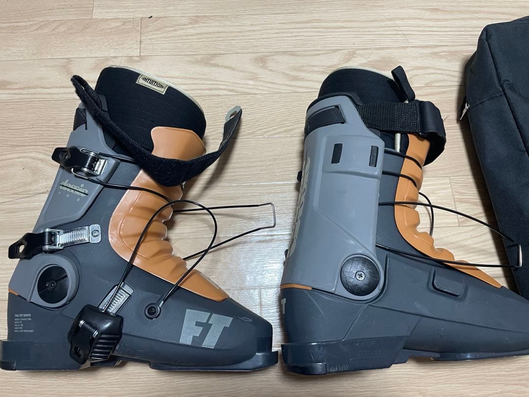 スキーブーツ FT クラシックプロ 28.5cm + ケース