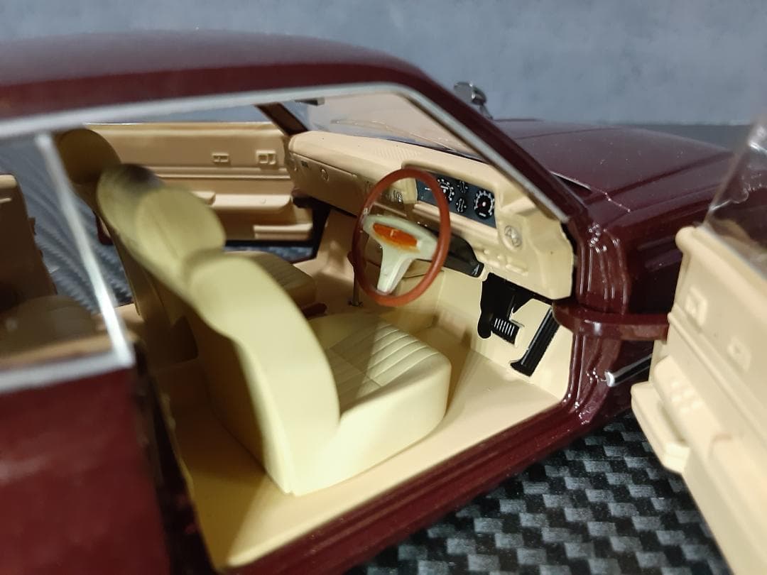 Hachette 1/24 トヨタ マーク II グランデ カスタム改