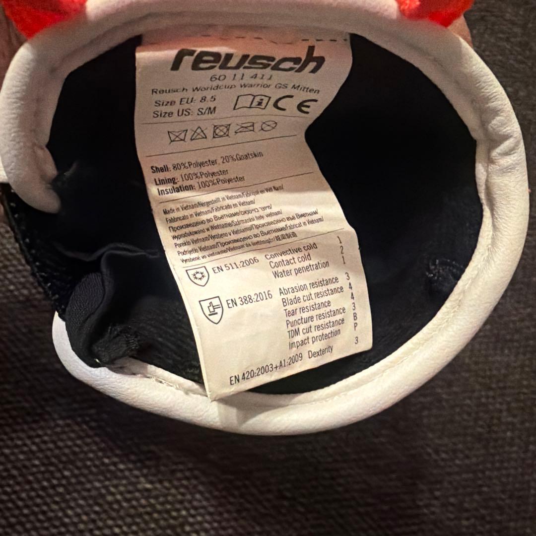 reusch グローブ 赤/黒size8.5