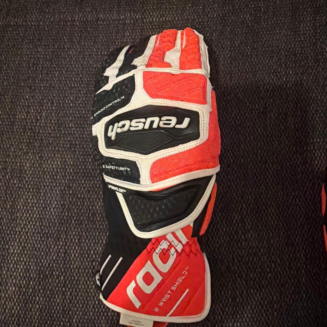 reusch グローブ 赤/黒size8.5