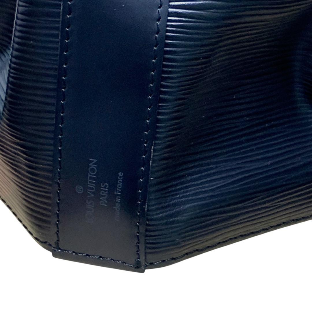 LOUIS VUITTON エピ サックアド ノワール ポーチ付 M80153