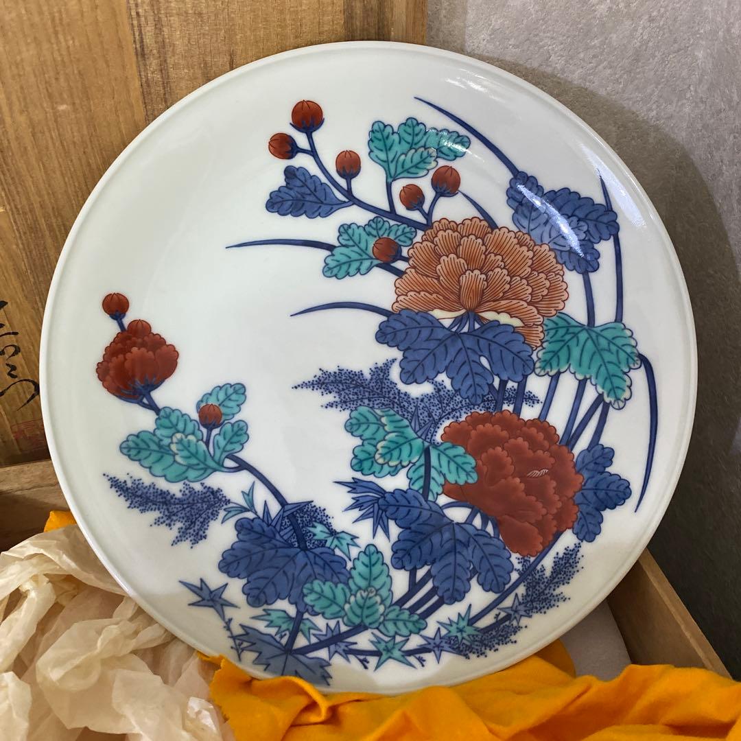 今泉今右衛門　色鍋島絵皿