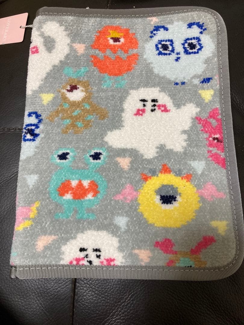 ぴ*す様 LOVERARY BY FEILER × シナぷしゅ マルチケース 新