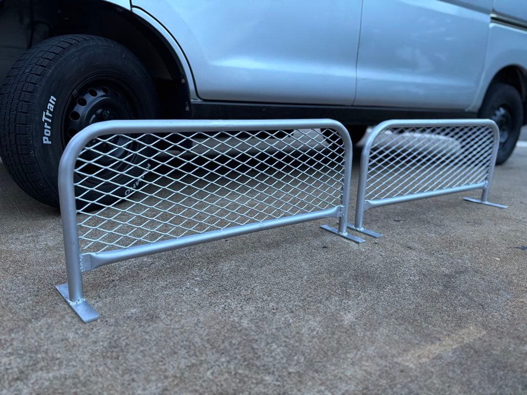 マーシアン アメリカンフェンス風　バリケード1200×400シルバー