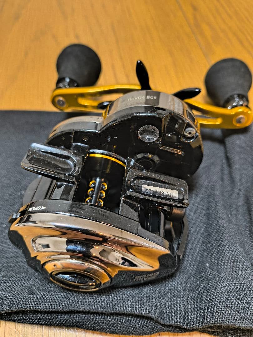 Abuアブ BIGSHOOTER COMPACT 8ビッグシューターコンパクト8