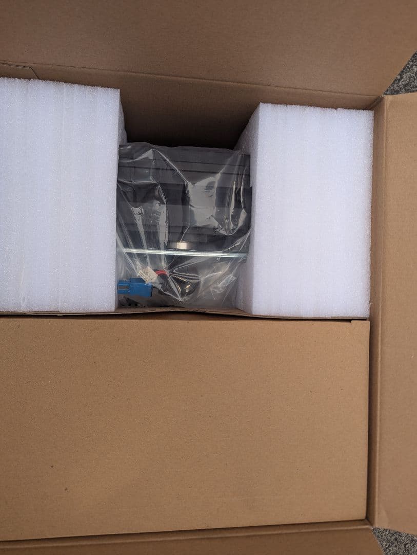 Regeo AZ-921 フローティングカーナビ