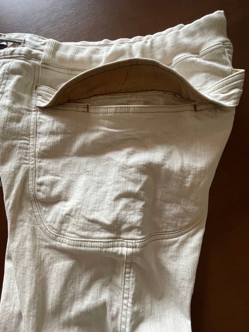 GOHEMPゴーヘンプホワイトパンツ ウエストゴム　裾リブ