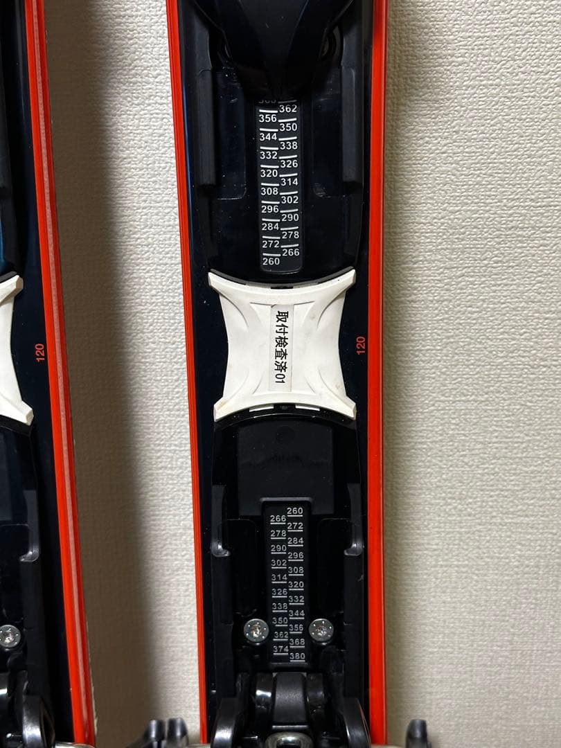 「新品未使用」ROSSIGNOL SHORT7 ショートスキー　ミッドスキー