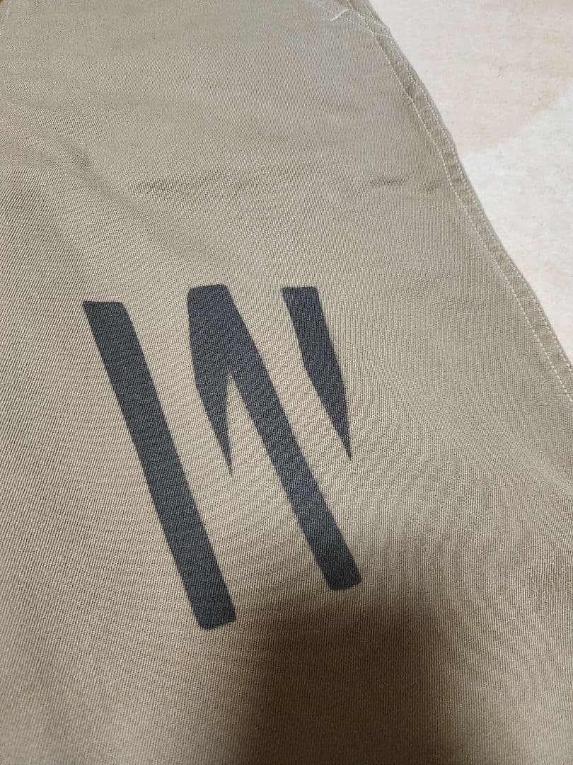 JELADO PWロゴ入りベージュチノパン Mサイズ