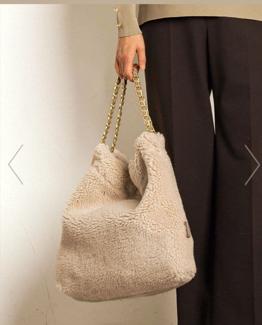 ヴィオラドーロ エコファートートviolad'oro トートバッグ ムートン