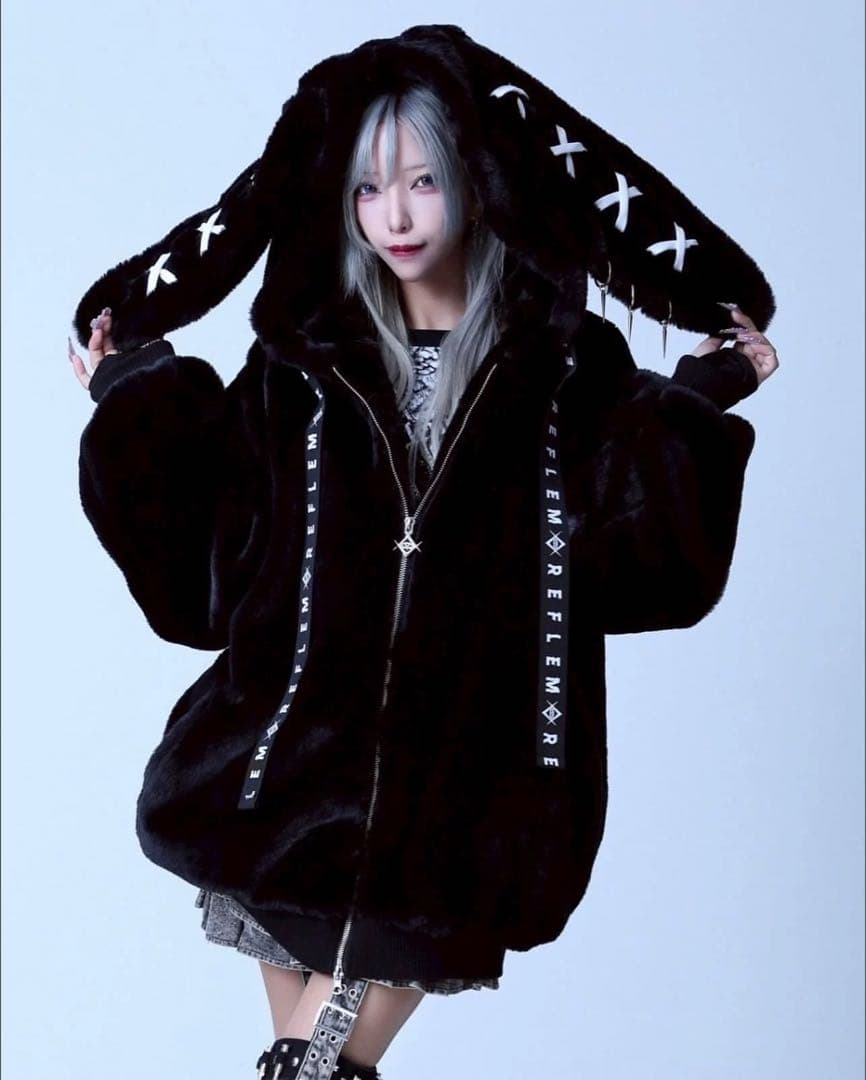 レフレム うさ耳 ファーパーカー黒