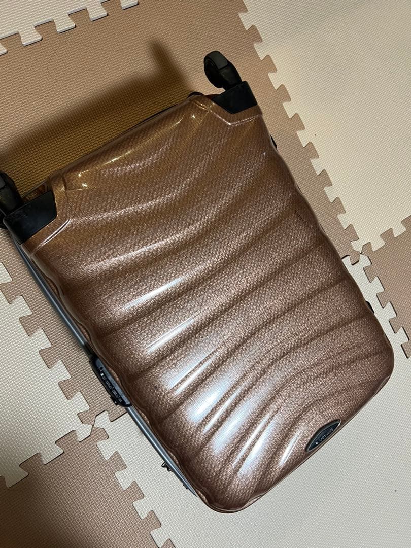 サムソナイト　機内持ち込み　スーツケース