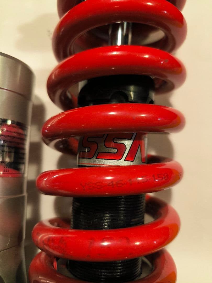 KYB YSシリーズ サスペンション