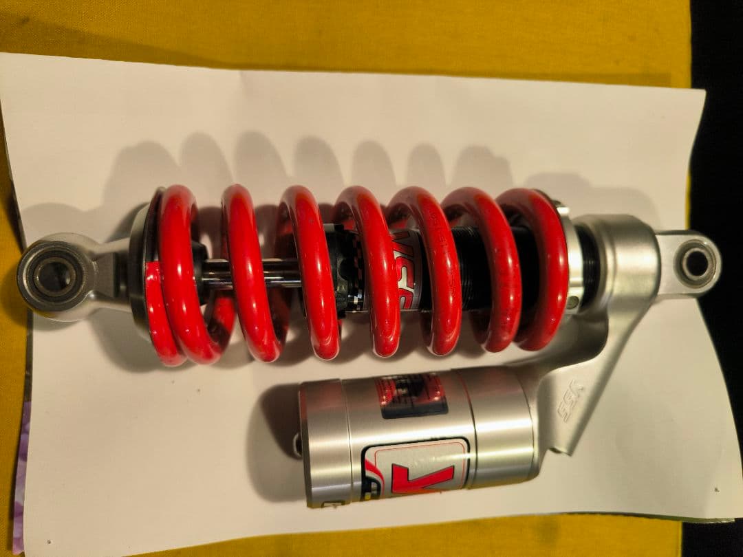 KYB YSシリーズ サスペンション