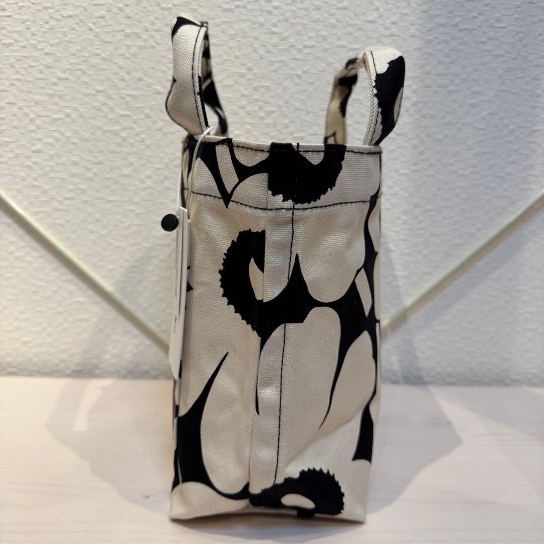 b*n様 新品マリメッコウニッコミニトートバッグランチバッグ正規品23×21×1