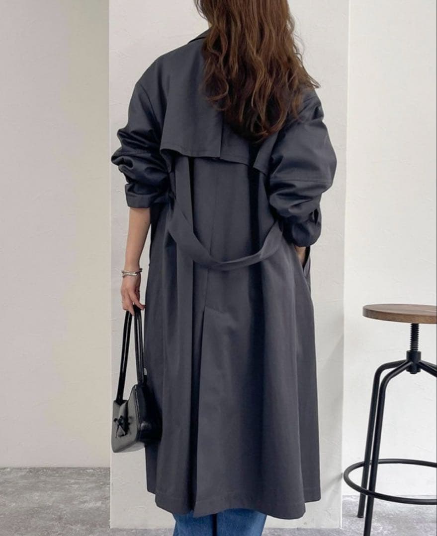 トレンチコート　チャコールグレー　フレディエミュー