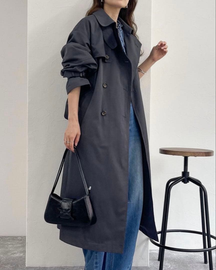 トレンチコート　チャコールグレー　フレディエミュー
