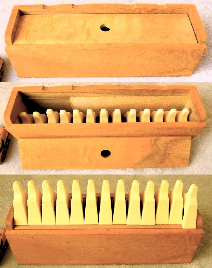 ✿13弦琴(着払いor直接引き取り)琴カバー＋立奏台＋琴柱＋琴爪＋チューナー付き