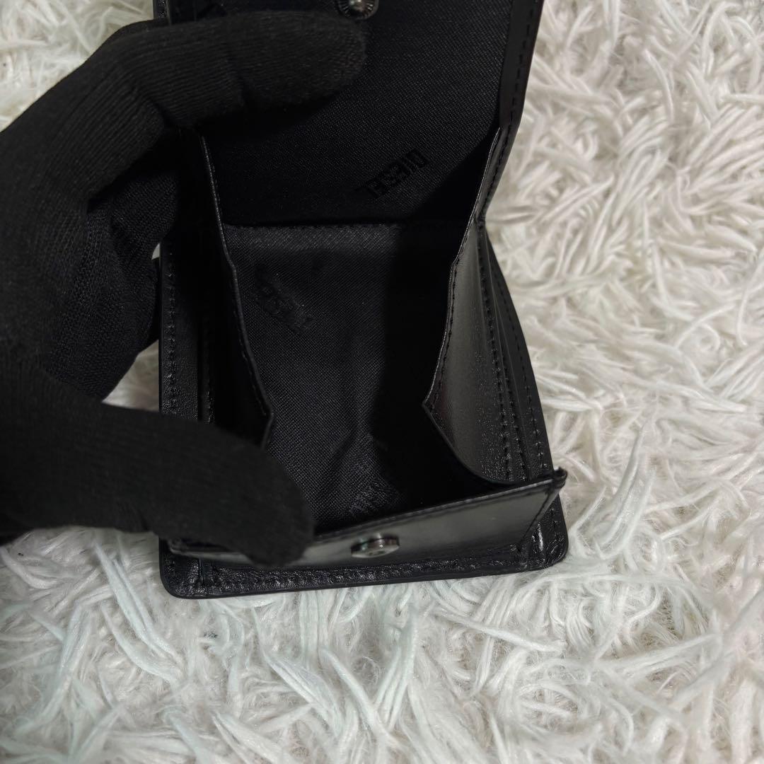 未使用級✨ディーゼル 二つ折り財布 オーバルD コンパクト Dロゴ レザー 黒