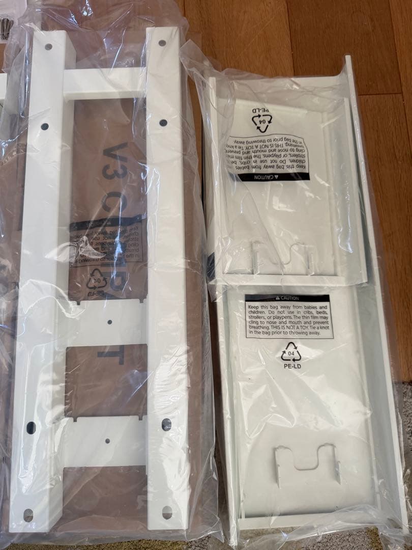 【未使用品】テレビスタンド WALL V3 COMPACT 未開封棚板付き