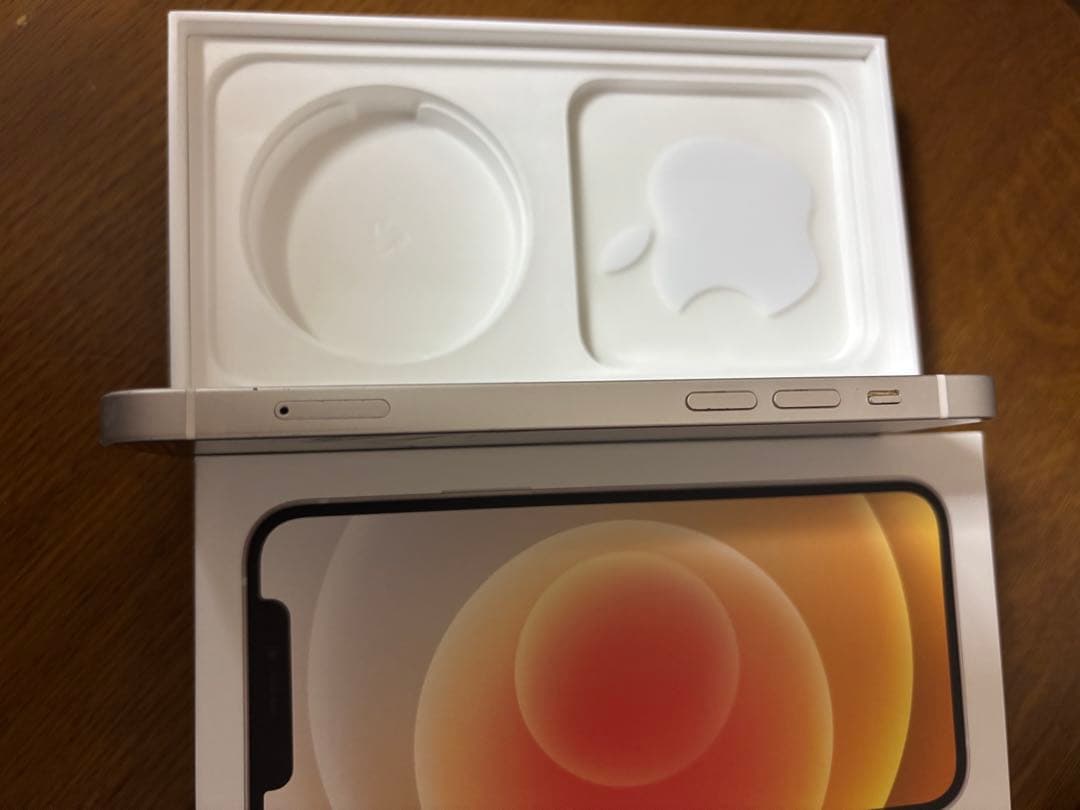 Apple iPhone 12ホワイト 128GB