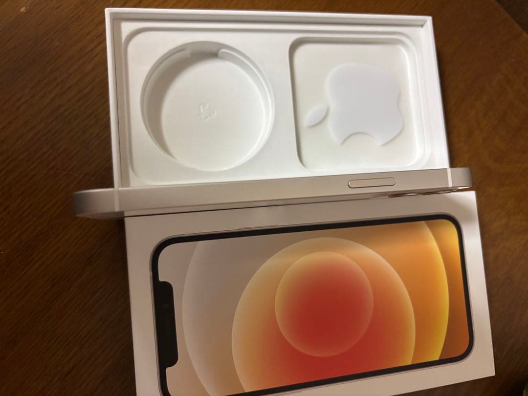 Apple iPhone 12ホワイト 128GB