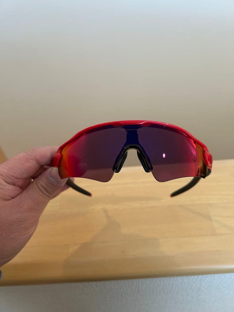 早い者勝ち！OAKLEY オークリー　レーダーEV プリズム