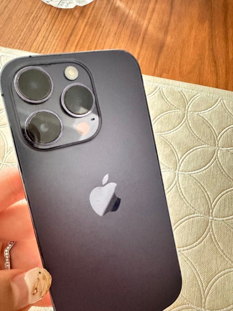 Apple iPhone 14 Pro 256GB esim対応不可