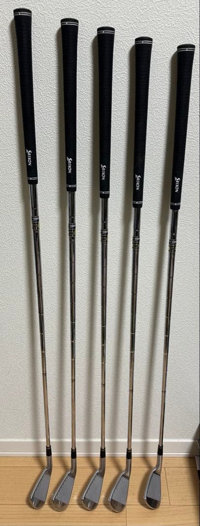 【美品】スリクソンZ765 5番〜9番アイアン5本セット DG DST S200