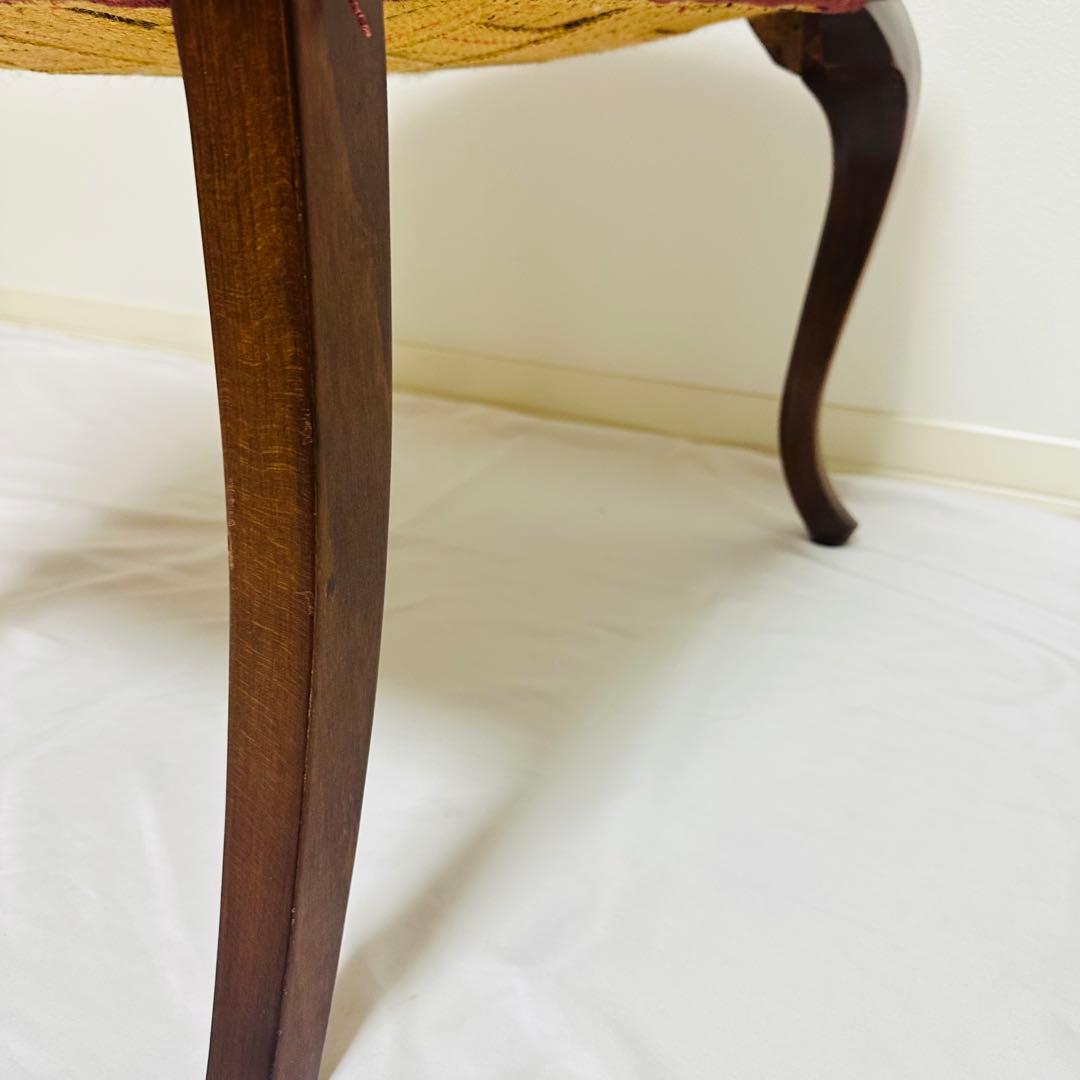 ダイニングチェア 高級感 アンティーク調 赤 ファブリック 猫脚デザイン