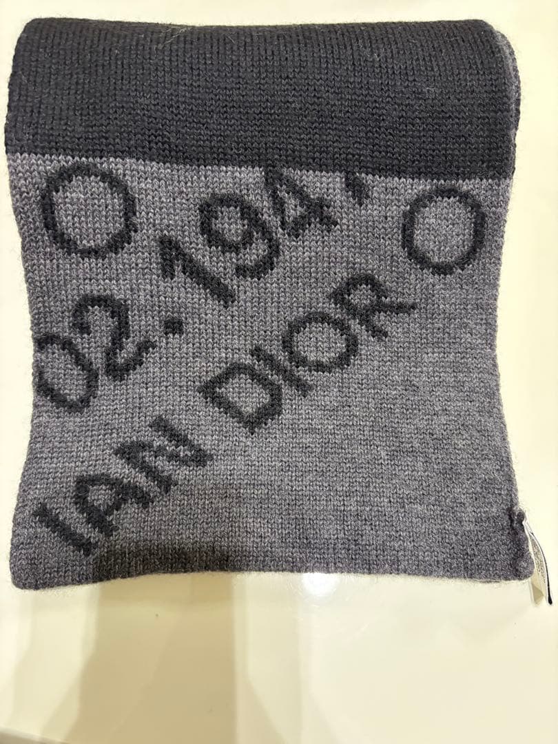Christian Dior ロゴ入りニットマフラー