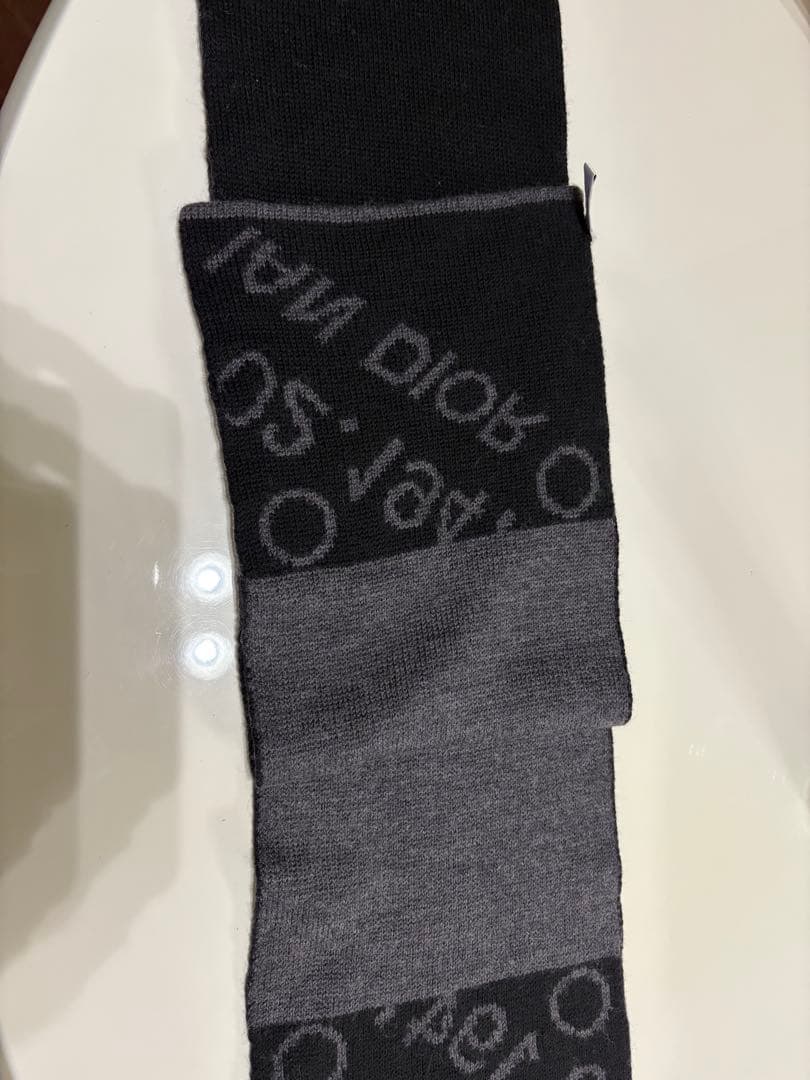 Christian Dior ロゴ入りニットマフラー